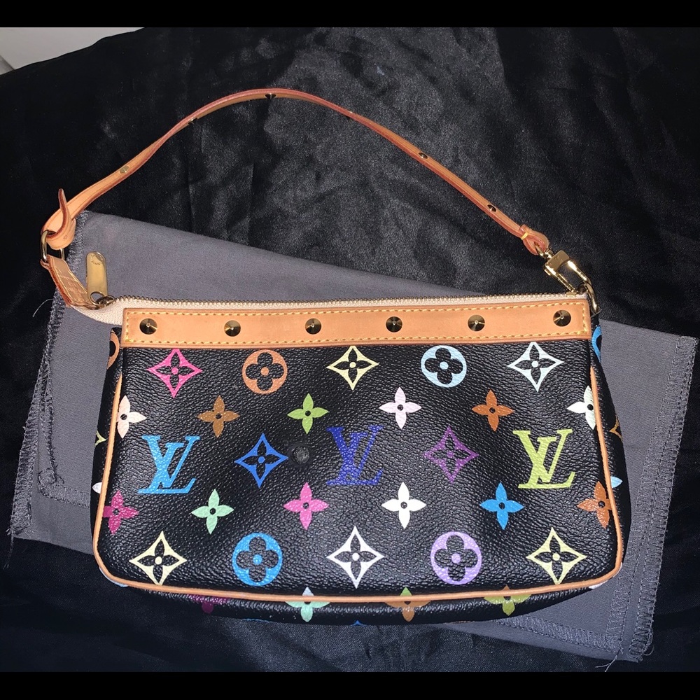 LOUIS Vuitton Multicolor Pochette Black